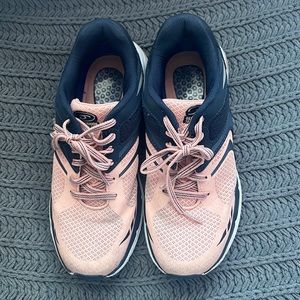 Dr. Scholl’s Women’s Running Shoes Size 7 Gel Cushion Technology Pink